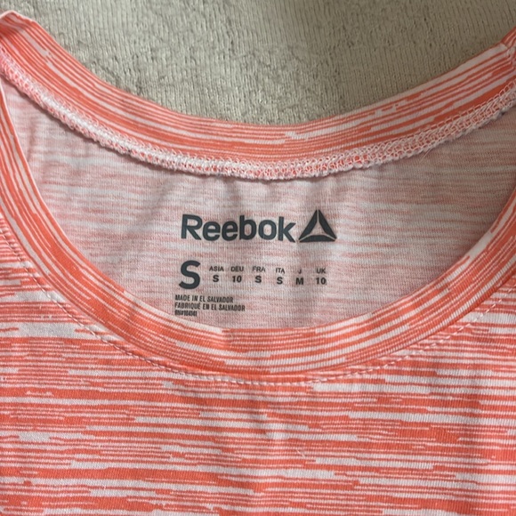 Reebok High Neck Tee - Picture 4 of 6